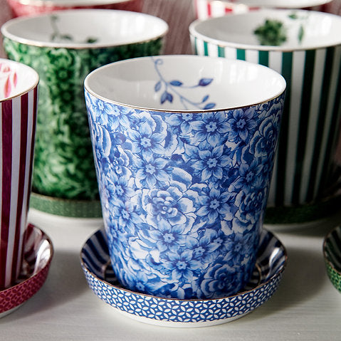Pip Studio - tazza senza Manico a Fiore e Mini Piattino Blu in porcellana - Mugs & Match 230 ml