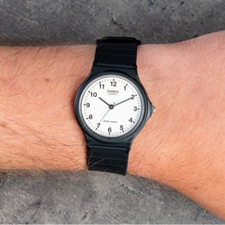 Casio Orologio MQ-24-7BLLEG