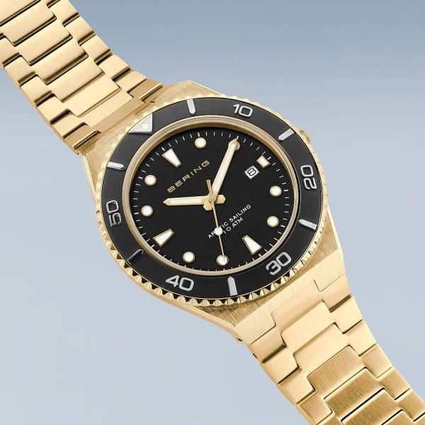 Bering Classic Oro Brillante Orologio 18940-732