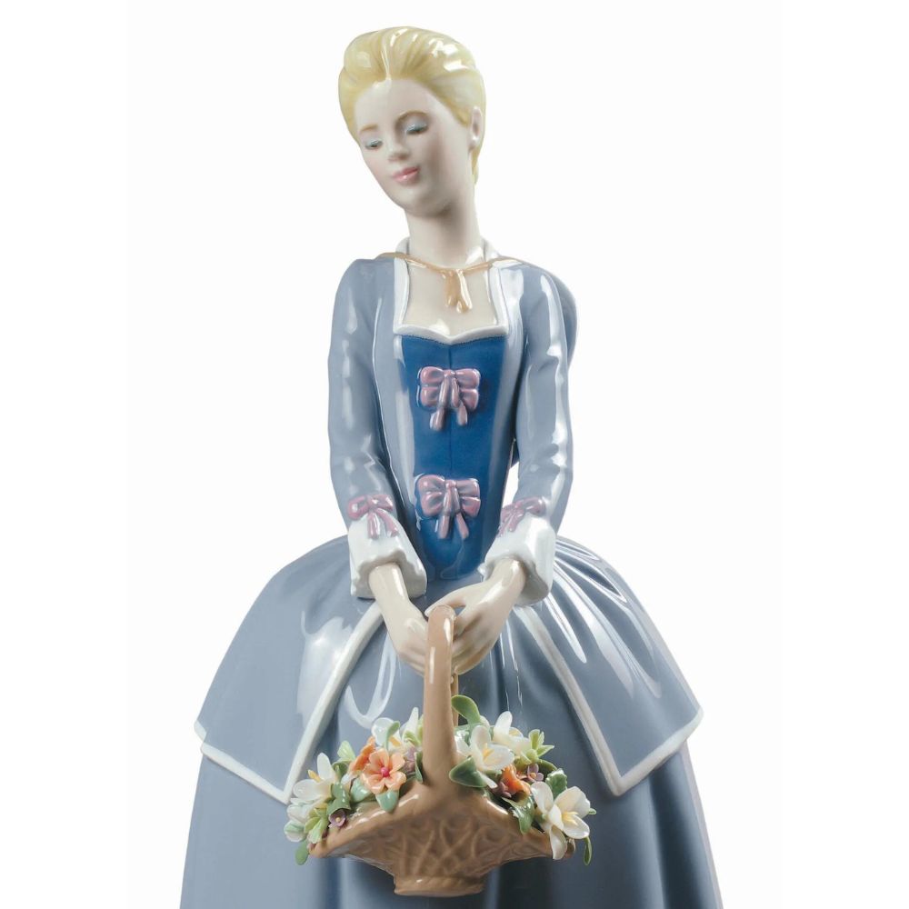 Lladrò - scultura donna con cestino di fiori 31cm