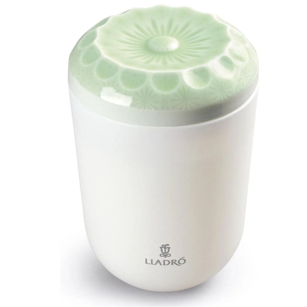 Lladrò - candela profumata echi della natura bergamotto,basilico,timo e vetiver 200g