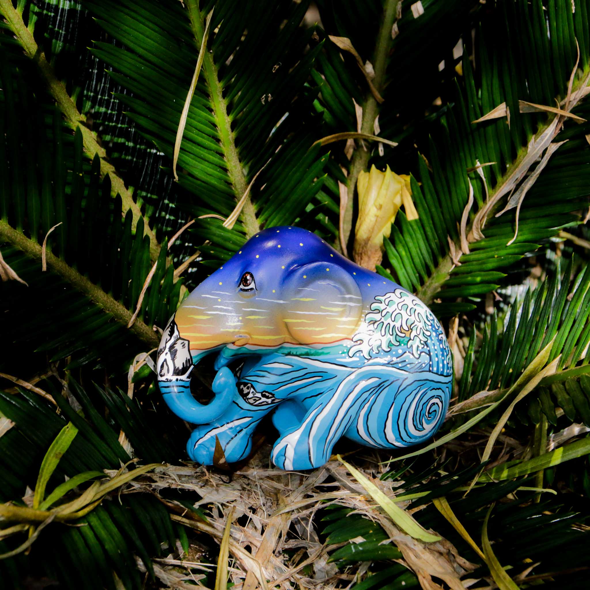 Elephant parade - statua elefante seduto marea serale 10cm