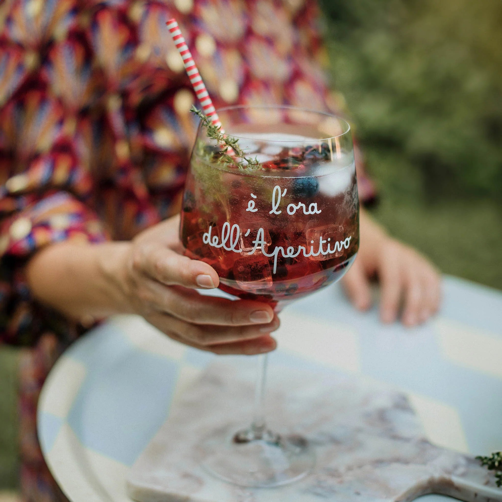 Simple day - Set 2 calici in vetro cocktail E' l'ora dell'aperitivo 82cl