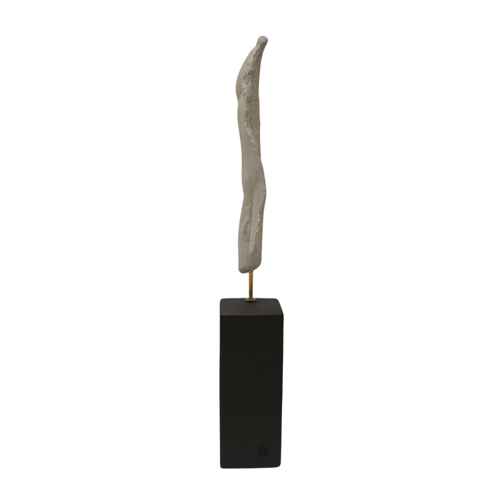 Sophia - Forma maschile grigia Scultura fatta a mano