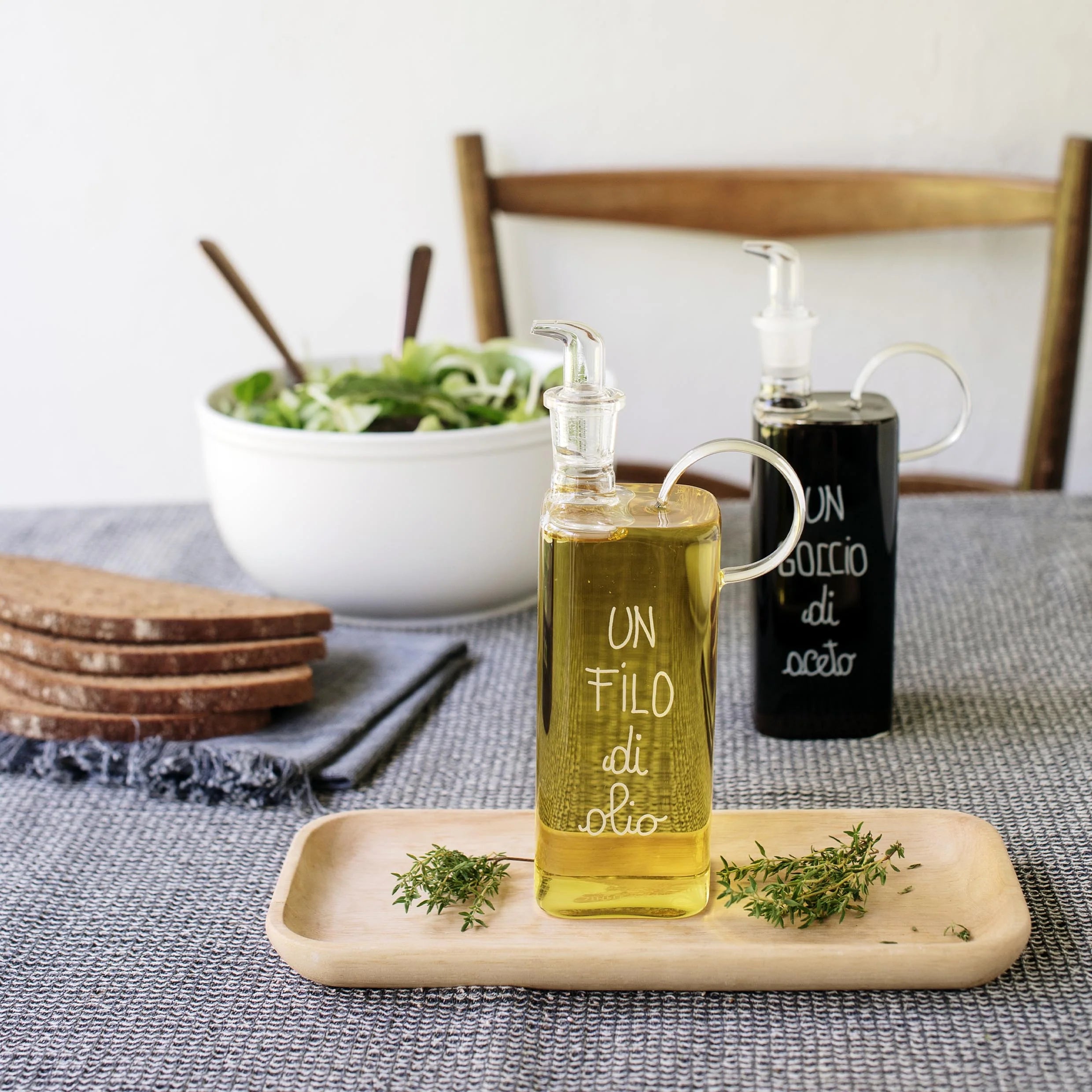 Simple day -  oliera in vetro un filo di olio scritta bianca 400ml