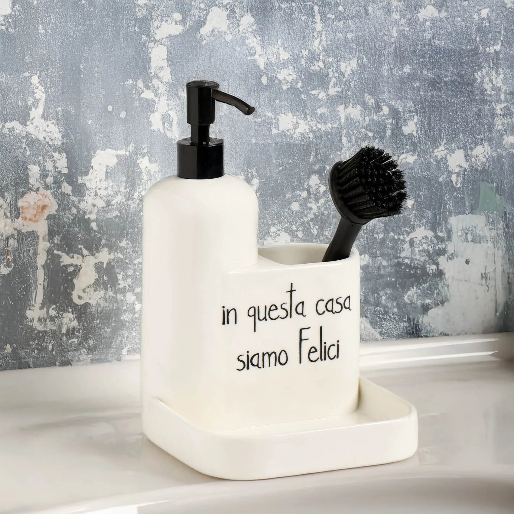 Simple day - dosasapone bianco In questa casa siamo felici 15x15xh25 cm